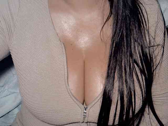 Kellyshowpv webcam