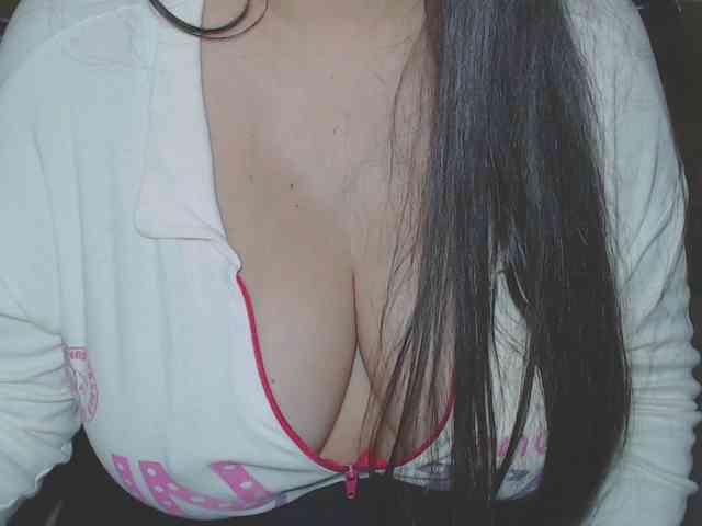 Kellyshowpv webcam