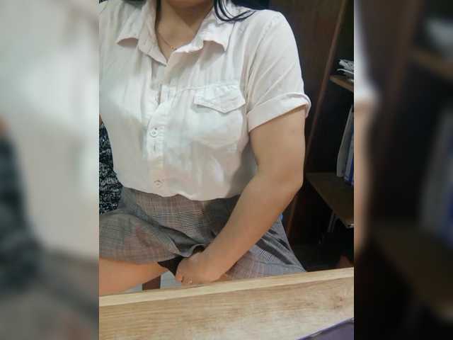 Dream-ari's BongaCams show and profile