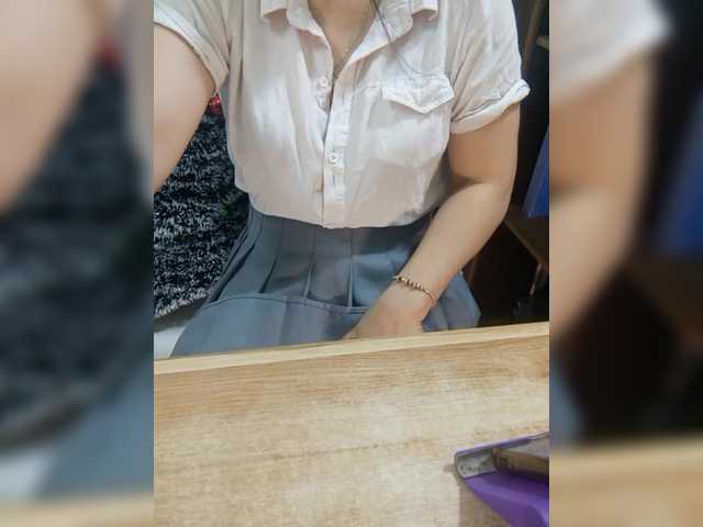 Dream-ari's BongaCams show and profile