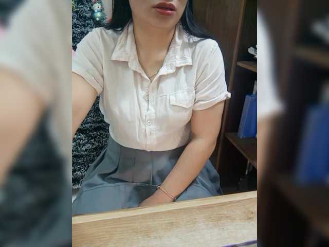 Dream-ari's BongaCams show and profile