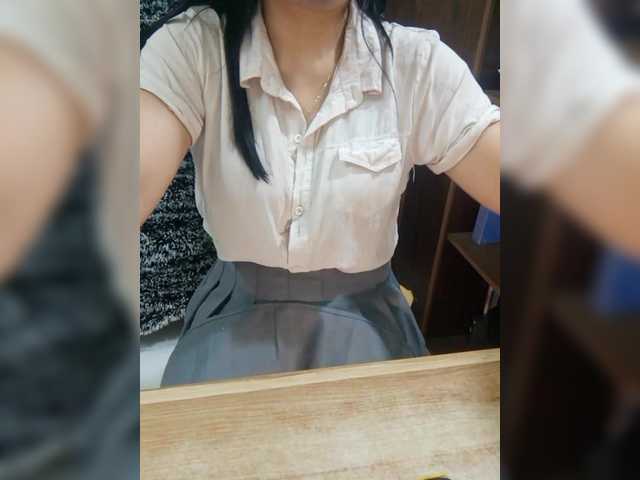 Dream-ari's BongaCams show and profile