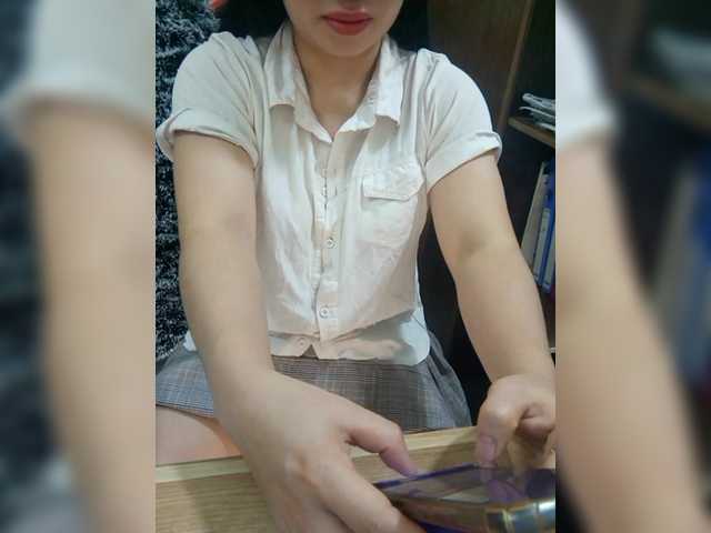 Dream-ari's BongaCams show and profile