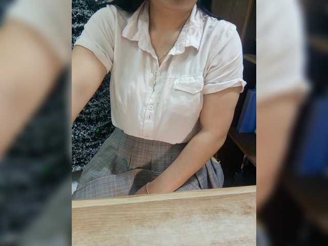 Dream-ari's BongaCams show and profile