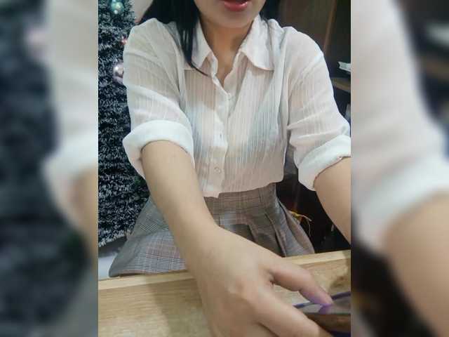 Dream-ari's BongaCams show and profile