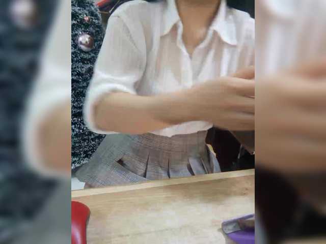 Dream-ari's BongaCams show and profile