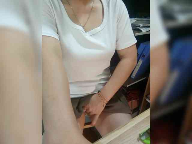 Dream-ari Live Webcam on BongaCams