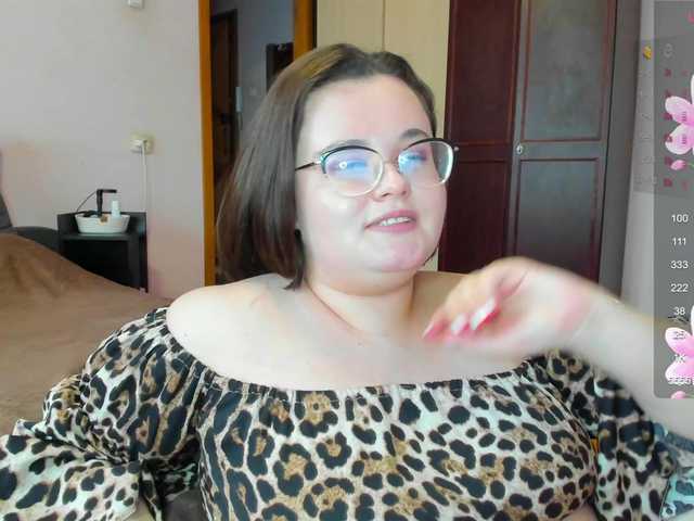 Jessica-Joy's BongaCams show and profile