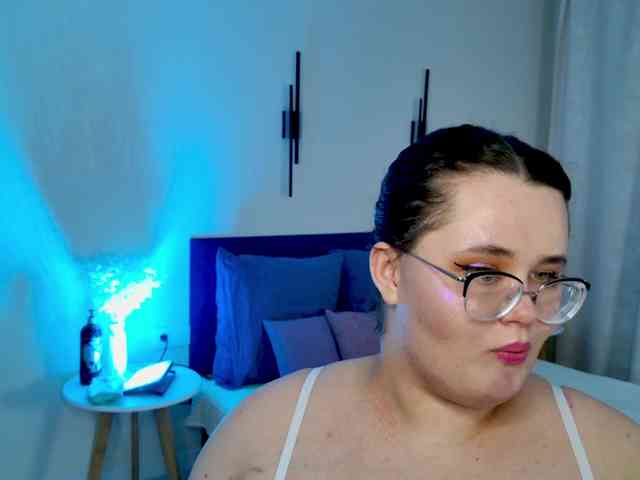 Jessica-Joy webcam