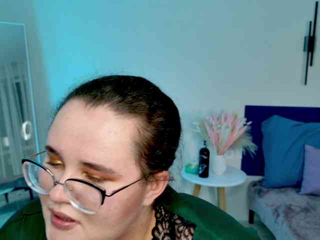 Jessica-Joy webcam