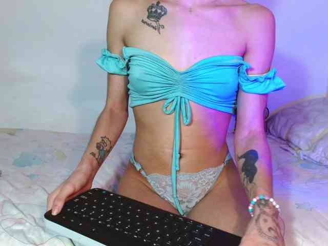 Aurora-sweet webcam
