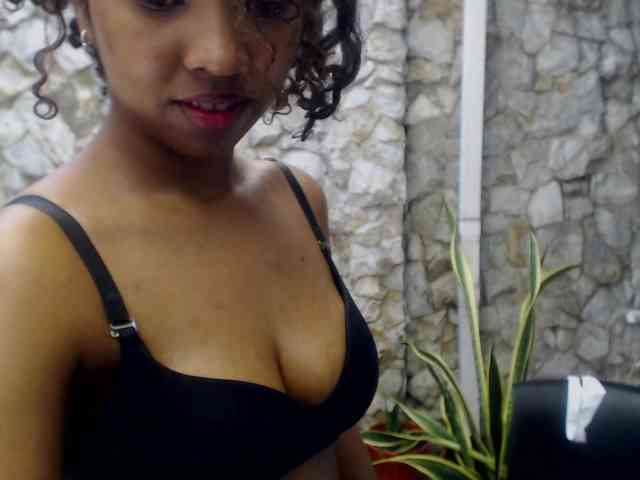 cataleyah-0726 webcam