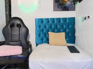 deisy-hot Porn Show