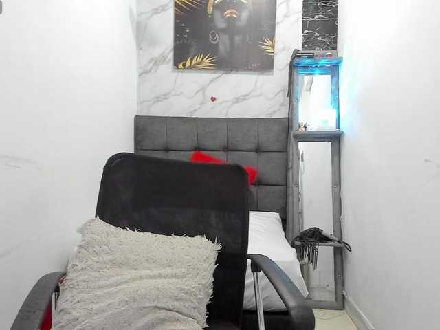 deisy-hot's BongaCams show and profile