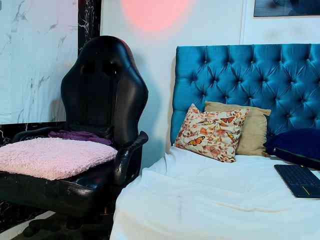 deisy-hot webcam