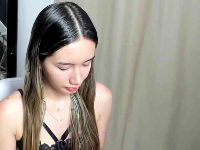 Queen_Lucia webcam