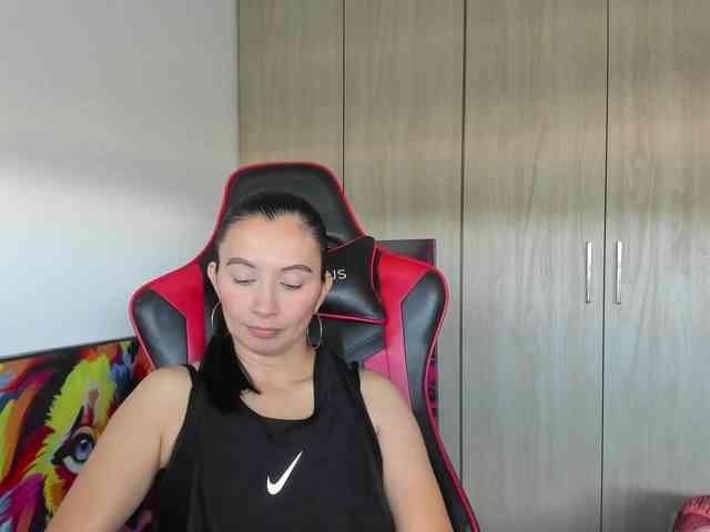 GRACEKELLY9 webcam