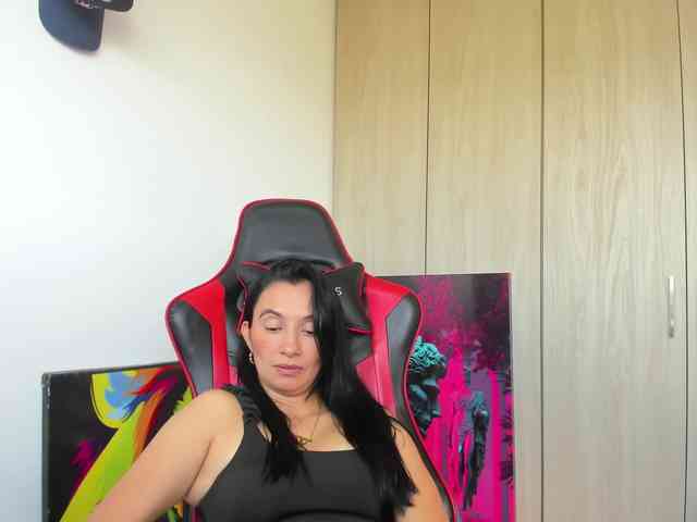GRACEKELLY9 webcam