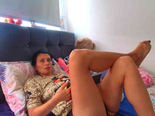 GRACEKELLY9 webcam