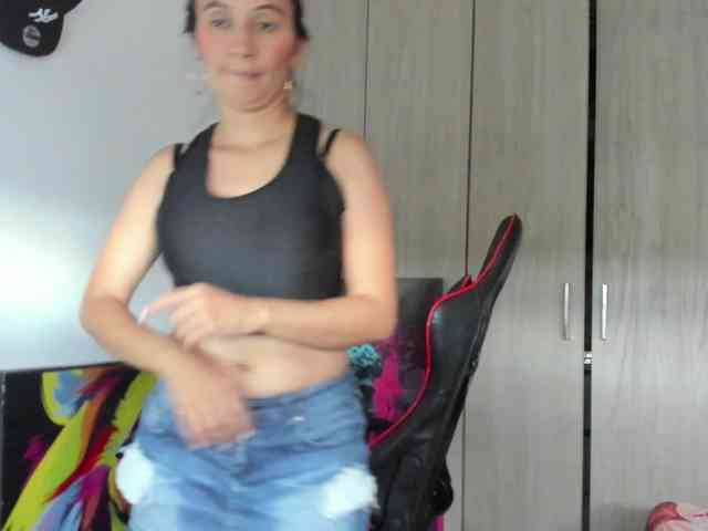 GRACEKELLY9 webcam