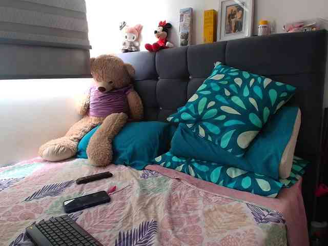 GRACEKELLY9 webcam