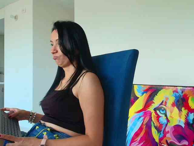 GRACEKELLY9 webcam