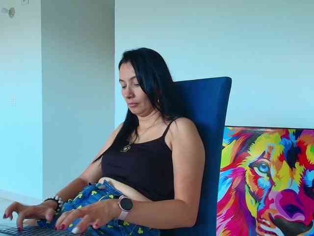 GRACEKELLY9 webcam