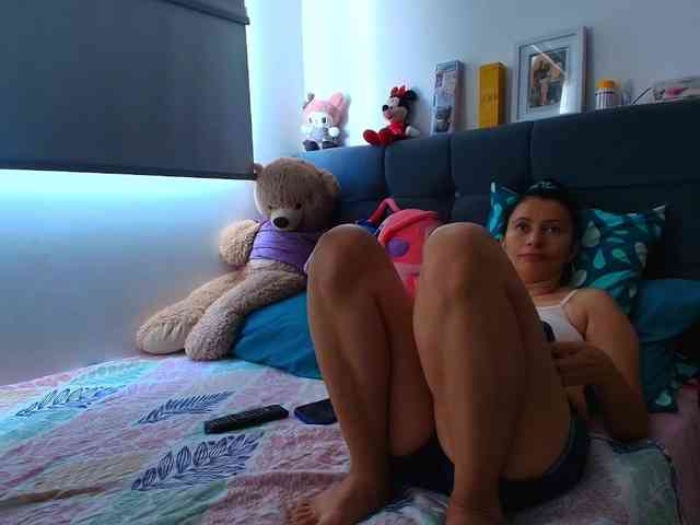 GRACEKELLY9 webcam