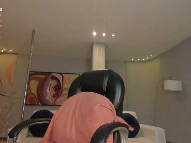 IsabelBornner's BongaCams show and profile