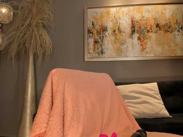 IsabelBornner's BongaCams show and profile