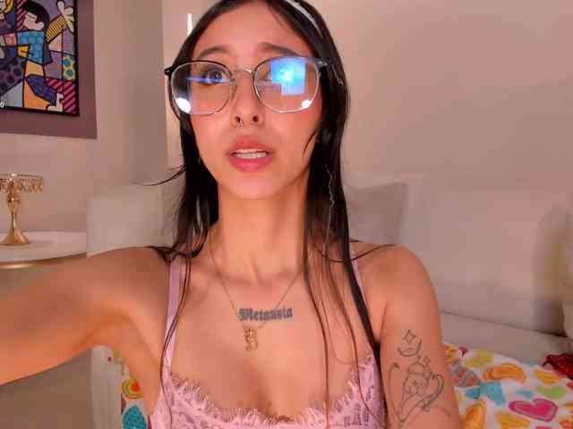 AdharaDonnet webcam
