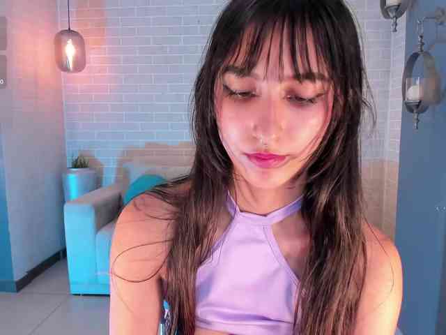 AdharaDonnet webcam