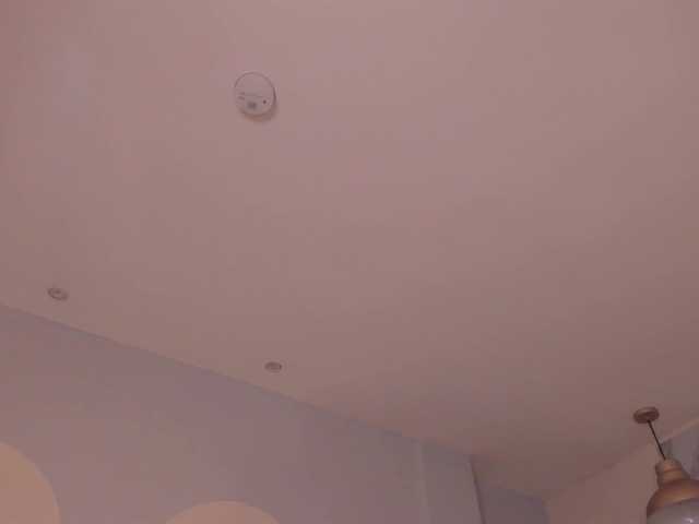 MiaFarrell's BongaCams show and profile