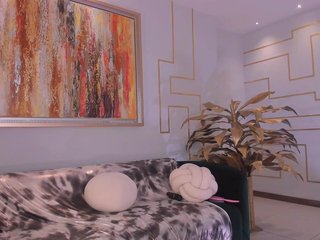 BellaCarteer Porn Show