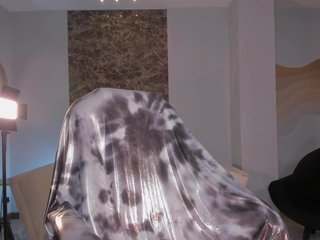 BellaCarteer Porn Show