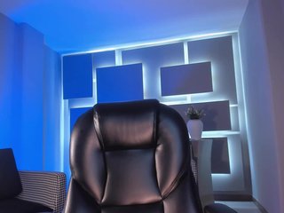 BellaCarteer Porn Show