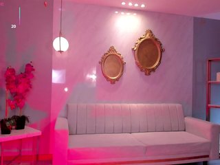 BellaCarteer Porn Show