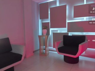 BellaCarteer Porn Show