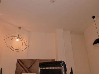 BellaCarteer Porn Show