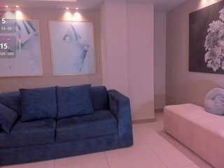 BellaCarteer Porn Show