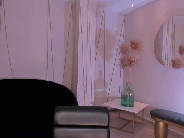 BellaCarteer's BongaCams show and profile