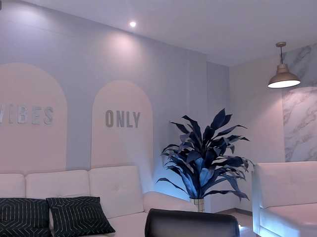 BellaCarteer's BongaCams show and profile