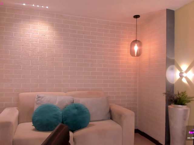 BellaCarteer's BongaCams show and profile