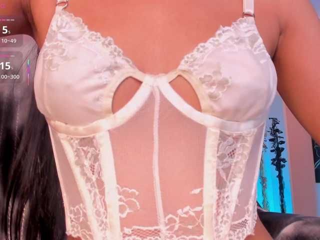 BellaCarteer's BongaCams show and profile