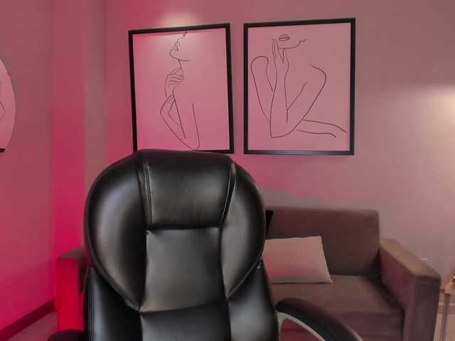 BellaCarteer's BongaCams show and profile