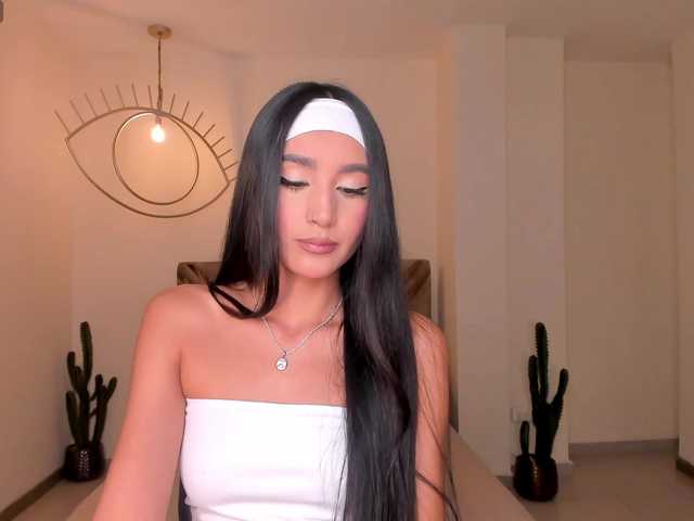 BellaCarteer's BongaCams show and profile