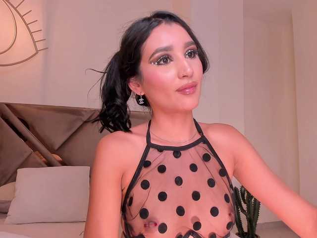 BellaCarteer's BongaCams show and profile