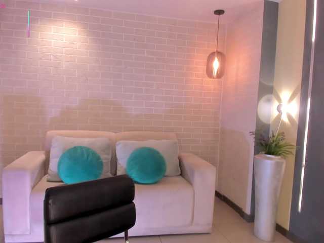 BellaCarteer's BongaCams show and profile