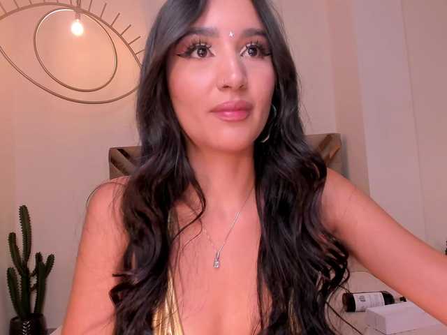 BellaCarteer's BongaCams show and profile