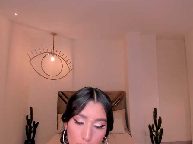 BellaCarteer's BongaCams show and profile